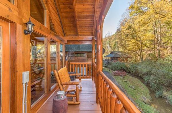 Smokey Max Cabin Pigeon Forge Exterior photo